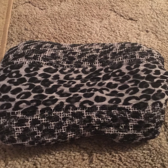 Animal print scarf