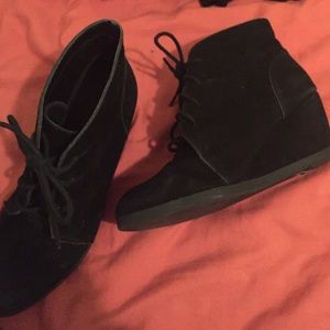 Madden girl black wedges