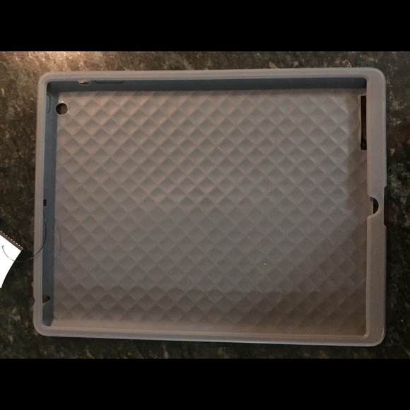 authentic Gucci iPad 3 silicone cover - Picture 3 of 3