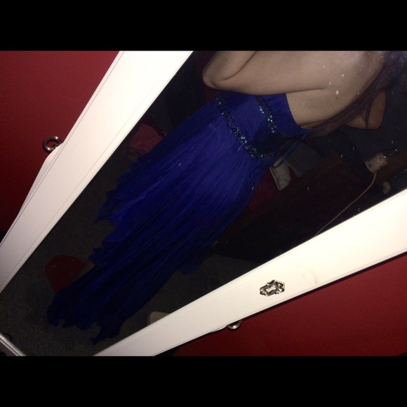 Beautiful short to long dress - Picture 2 of 2