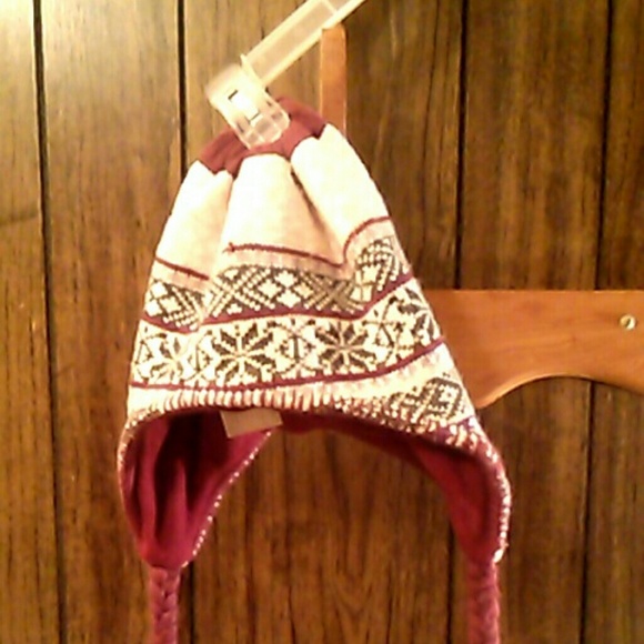 Pink/Burgundy Winter Hat