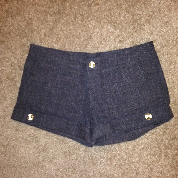 Grey Johnson shorts w/ antique buttons