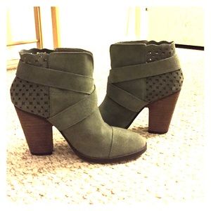 Betsey Johnson booties