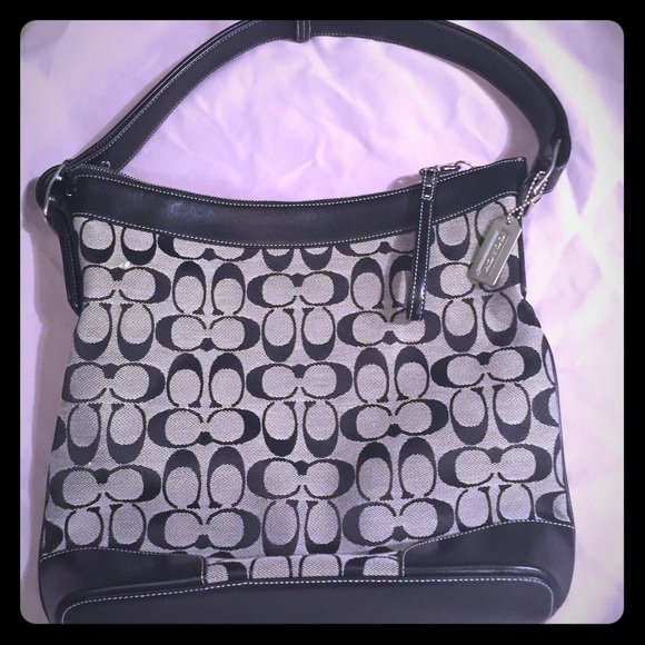 Brand-new authentic coach purse no flaws