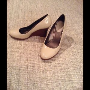 Cole Haan patent leather wedges 8.5