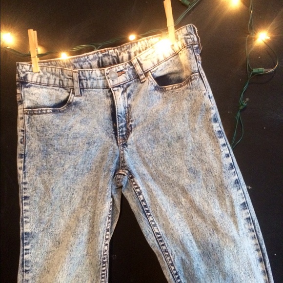 Acid Wash Jeans