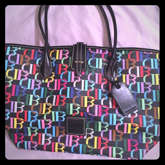 Dooney and Bourke new no flaws
