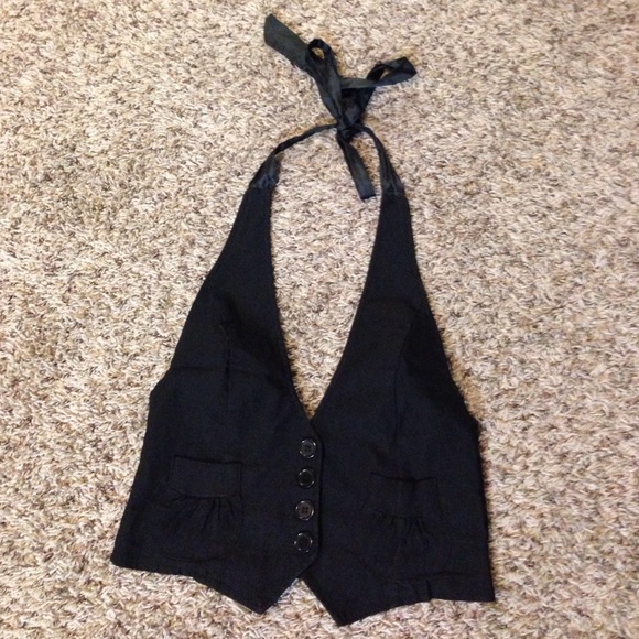 Halter vest - Picture 1 of 2