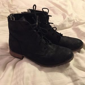 bundled 💓 Black Booties with Zippers