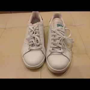 Adidas Stan Smith women's size 7.5.