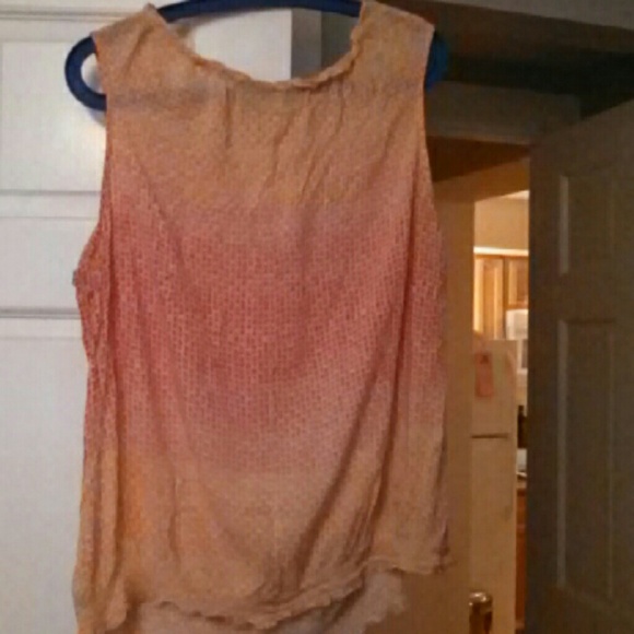 Peach Ombre Sleeveless Ruffle Top - Picture 4 of 4