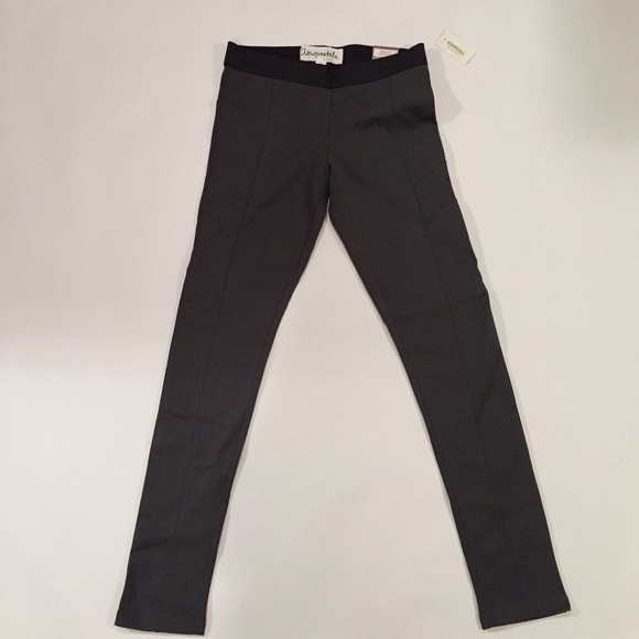 NWT Charcoal Gray Ankle Leggings Aeropostale