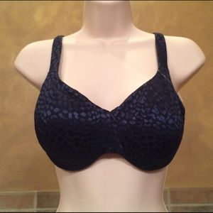 Full coverage minimizing bra