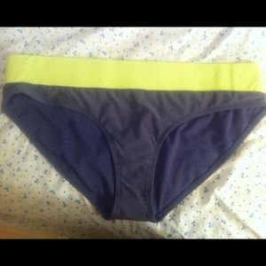 Old navy swim suit set. NEVER WORN. With tags