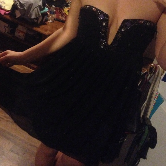 Little Black Dress🔥