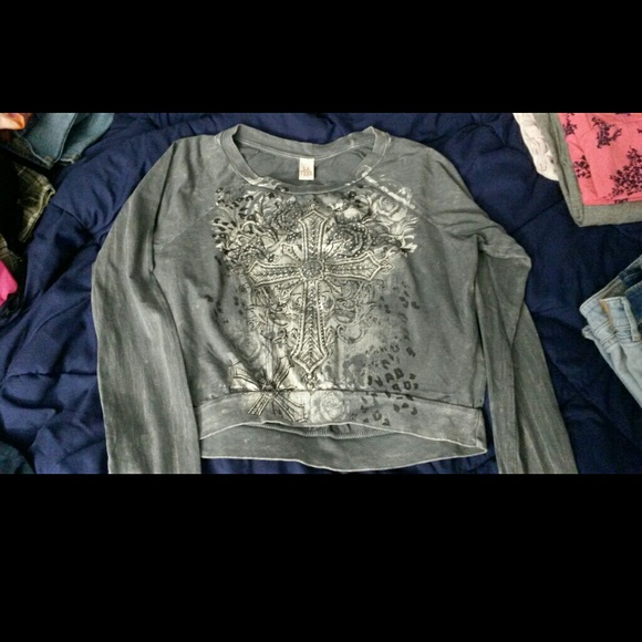 Worn twice, too big for me!