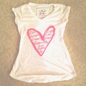 V-Neck Heart Print Tshirt