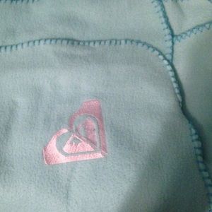 Blue Roxy throw blanket