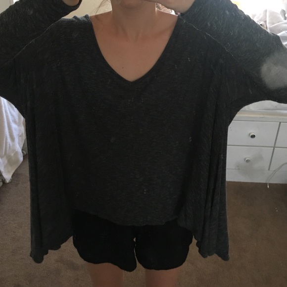 LF Grey Long Sleeved Shirt - Picture 4 of 4