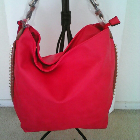 SOLD SOLD - Picture 1 of 2