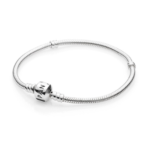 Silver pandora bracelet