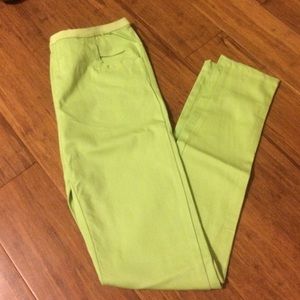 *New* Green Legging with pockets