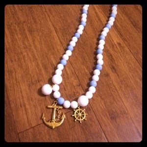 Beads necklace: Navy, Pirates.