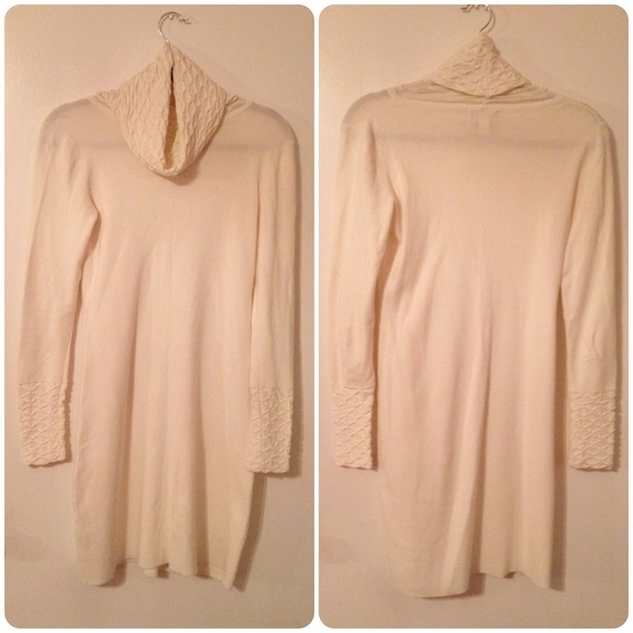 🆕 Victoria's Secret Moda White Sweater Cowl Dress - Picture 2 of 4