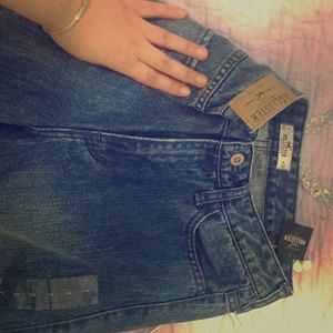 High waisted Hollister boyfriend jeans