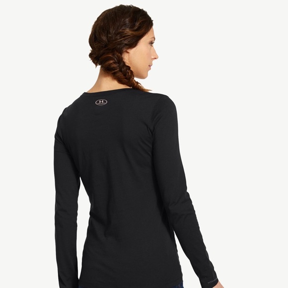 NWT Under Armour fitted athletic black shirt