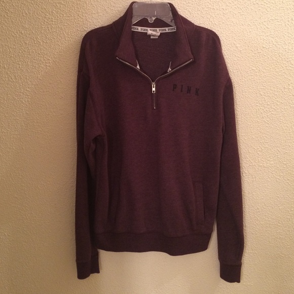 Maroon pink zip pull over