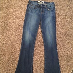 Hollister jeans