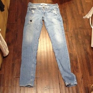 Hollister jeans size 3L