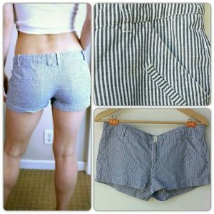 Heritage striped shorts