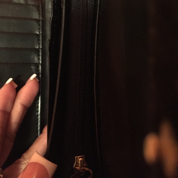 100% authentic Coach wallet - Picture 3 of 4