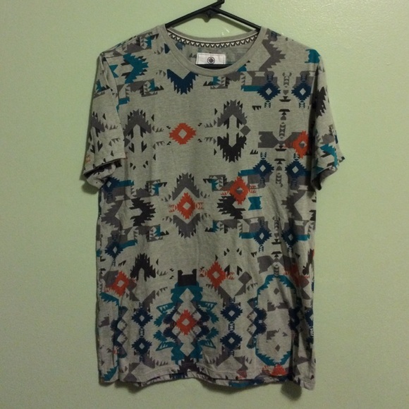 On the byas men's  shirt