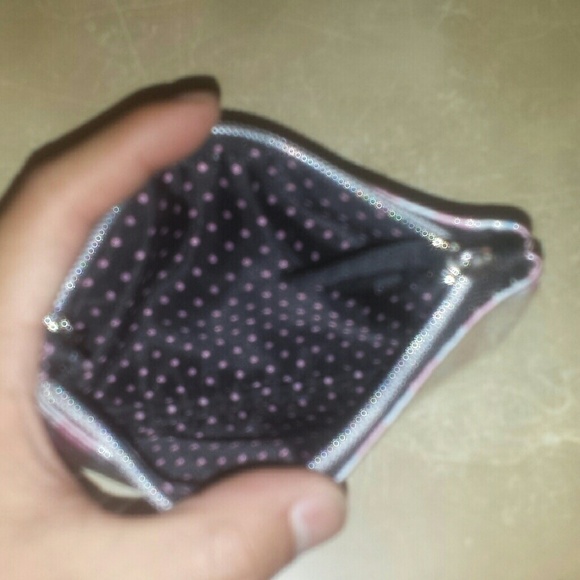 Victorias Secret make up bag - Picture 2 of 3