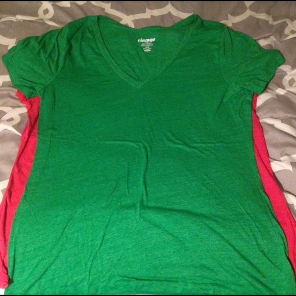 🔴SOLD🔴  Old Navy v-neck