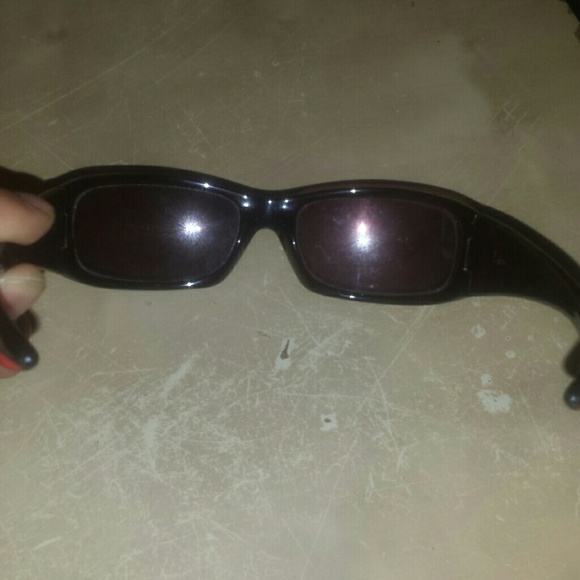 Calvin Klein - Picture 3 of 3