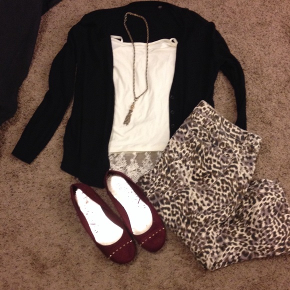 Leopard / cheetah print pants