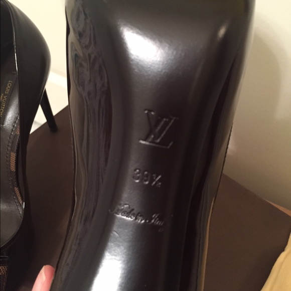 Louis Vuitton Heels - Picture 2 of 4