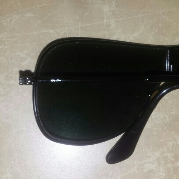Ray-Bans - Picture 3 of 4