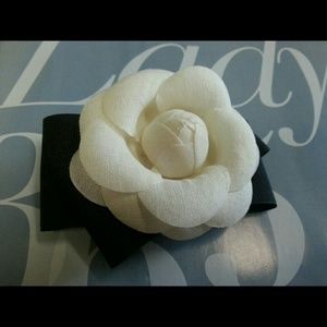 Ivory Corsage pin and clip