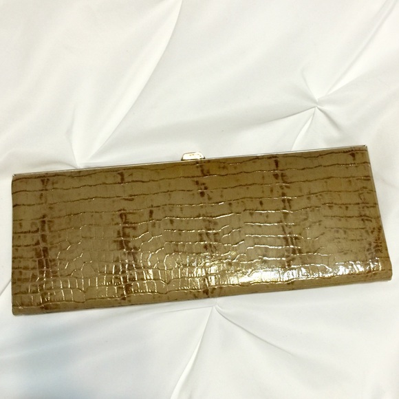 Lodis Tan Clutch