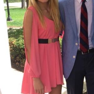 Akira dress (belt included)