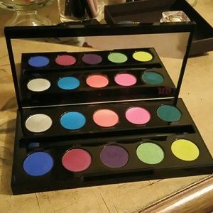 Urban Decay Electric Palette