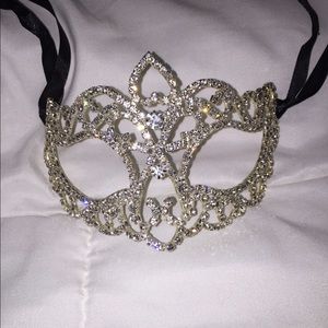 Masquerade mask