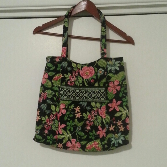 Vera Bradley tote, used in great condition