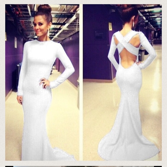 White maxi dress