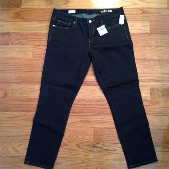 ❄️sold in bundle❄️NWT GAP Always Skinny dark Denim